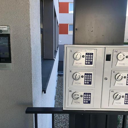 111Apartments 科希策 外观 照片