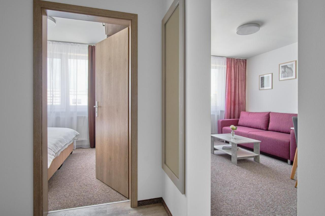 111Apartments 科希策 外观 照片