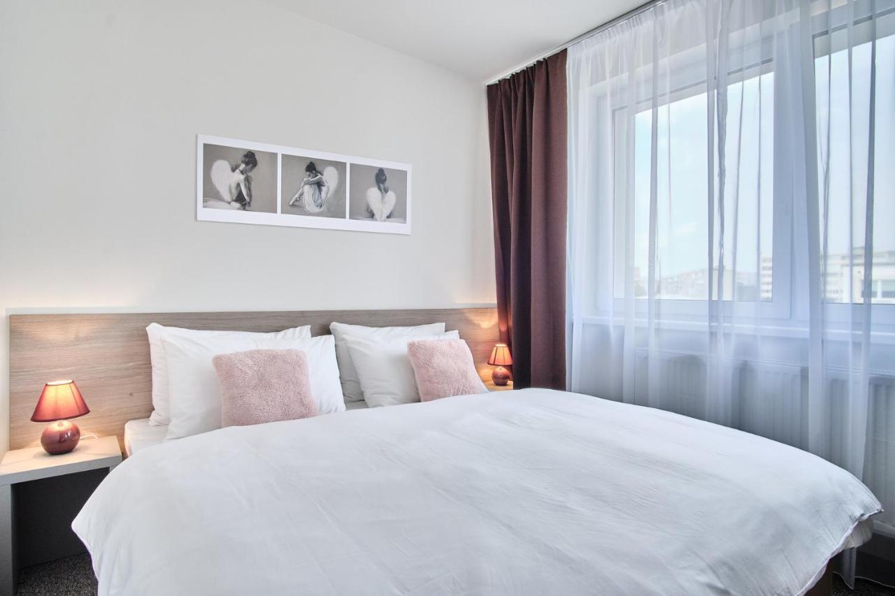 111Apartments 科希策 外观 照片